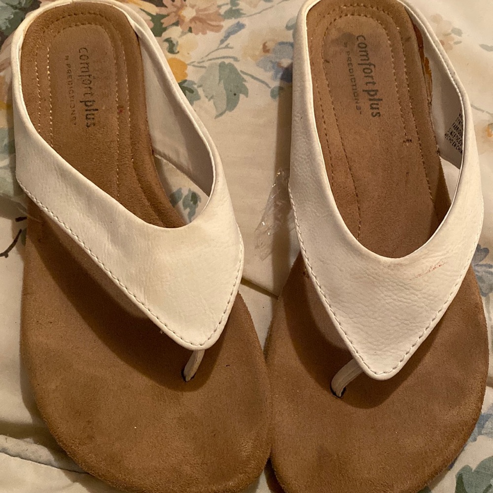 Comfort Plus by Predictions White Sandals